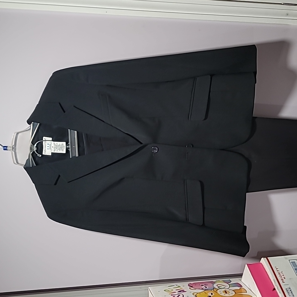 Covington Size 8 blazer & A line size 6 trousers